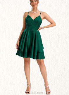 Camryn A-line V-Neck Short/Mini Silky Satin Homecoming Dress UKP0020463 Occasion:: ConfirmationDress Silhouette:: A-line Length:: Short/Mini Neckline:: V-Neck Straps&Sleeves:: Sleeveless,SpaghettiStraps FullyLined:: Yes Built-InBra:: Yes Boning:: No Fabric:: SilkySatin ModelName:: Crystal Height:: 5.8ft（176cm） Bust:: 32in（82cm） Waist:: 24in（61cm） Hips:: 35in（89cm） WearingSize:: US2/UK8/EU34 This dress could be custom made, there are no extra cost to do custom size and color. Green V-neck Fit And Flare Dress, Green Fit And Flare V-neck Dress, Green V-neck Midi Bridesmaid Dress, Green Mini V-neck Evening Dress, V-neck Mini Dress With Fitted Bodice For Prom, Formal A-line V-neck Fit And Flare Dress, Elegant Green V-neck Mini Dress, Elegant Green Mini Dress With Ruched Bodice, Dressy V-neck Dress With Fitted Bodice