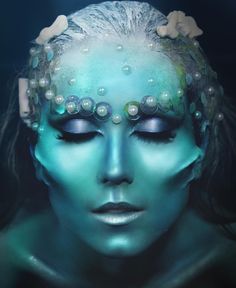 Mermaid Fx Makeup, Mermaid Fantasy Makeup, Siren Makeup Mermaid, Karneval Diy, Mermaid Face, Creepy Halloween Makeup, Show Makeup