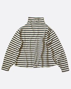 Classic Oversized Turtleneck Top, Oversized Classic Turtleneck Top, Chic Oversized Top With Striped Collar, Relaxed Fit Contrast Stripe Tops For Work, Relaxed Fit Contrast Stripes Top For Work, Relaxed Fit Contrast Stripe Workwear Tops, Relaxed Fit Tops With Contrast Stripes For Workwear, Oversized Long Sleeve Striped Top, Oversized Top With Striped Collar For Work