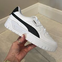 New Never Worn. Selling Single Footwear Designed To Meet The Needs Of People With Disabilities And Specific Health Conditions Is Growing. This Is For One Right Shoe. ****One Shoe Only**** Puma Cali, Shoes Puma, Puma White, White Sneakers Women, Puma Shoes, Pumas Shoes, Leather Shoes Woman, Health Conditions, Sneakers White