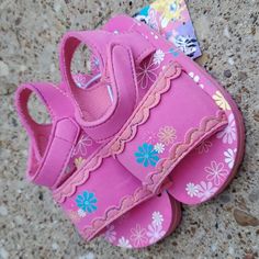 Garanimals Eve Pink Flower Sandals In Baby Size 6. New With Tags. Super Cute And Easy To Wear! Cute Non-slip Flip Flops, Cute Non-slip Flip Flops With Round Toe, Playful Non-slip Open Toe Flip Flops, Cute Non-slip Sandals For The Beach, Cute Non-slip Sandals For Vacation, Cute Non-slip Flip Flops For Spring, Cute Open Toe Flip Flops For Spring, Cute Spring Flip Flops With Open Toe, Spring Non-slip Cute Flip Flops