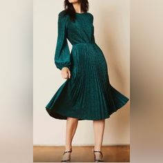 Green Is Your Color! This Hollywood Style Midi Dress Is A Show Stopper Every Time. For And Flair And Flattering Have Fun And Wow The Crowd In This Gorgeous Glam Iconic Style. Fitted Knee-length Pleated Dress For Night Out, Glamorous Pleated Midi Dress, Long Sleeve Pleated Dinner Dress, Glamorous Pleated Midi Dress For Cocktail, Glamorous Pleated Midi Cocktail Dress, Glamorous Pleated Midi Dress For Night Out, Glamorous Pleated Dress For Date Night, Dressy Pleated Long Sleeve Dresses, Long Sleeve Pleated Dressy Dress