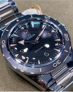 Awesome Watches, Wear Watch, Omega Watches, Affordable Watches, Mens Luxury, Clothes Ideas, Men's Style