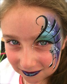 #spiderweb Face Paint Eye Designs, Halloween Tårta, Kids Halloween Face, Halloween Face Paint Designs, Dragon Face Painting, Eye Face Painting, Dragon Makeup