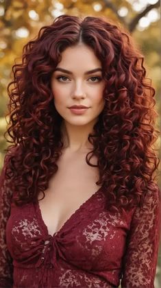 Red Naturally Curly Hair, Fall Curly Hair Color, Red Curly Hairstyles, Redhead Curly Hair, Curly Colored Hair, Fall Red Hair, Hairstyles For Fall, Red Hairstyles