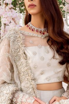 Ivory Color Wedding Lehenga – Panache Haute Couture Broad V Neck, Embroidery On Organza, Ivory Lehenga, Desi Wedding Dresses, Heavy Dresses, Zardozi Embroidery, Formal Wear Dresses, Color Wedding, Pakistani Bridal Dresses