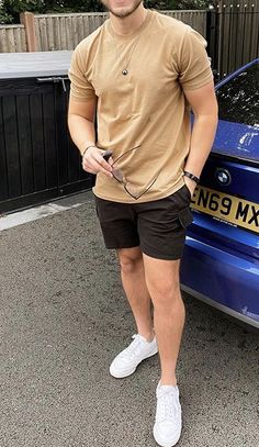 Men’s 5 Inch Shorts Outfit, Summer Look Men Outfit Ideas, Mens Big And Tall Fashion Summer, Outfit Con Bermuda Hombre, Mens Plus Size Fashion Summer, Outfits Con Short Hombre, Summer Business Casual Outfits Men, Trendy Mens Fashion Summer, Men’s Summer Fashion 2023