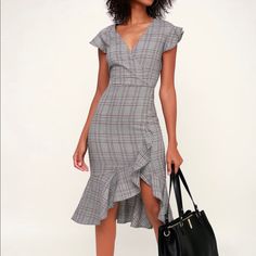 Lulus Exclusive! “Poised For A Promotion Grey Glen Plaid Ruffle Midi Dress” Nwt Size: Medium -Stylish Glen Plaid (Shades Of Red/Black/Grey/White) -Ruffled Short Sleeves -Fitted Midi Skirt W/ Ruffled Hem -Hidden Back Zipper -Fabric: 65% Cotton, 35% Polyester -Lining: 100% Polyester Fit: Fits True To Size - Fitted At Waist & Hips Length: ~ 43 1/4” Bust: Best For A-C Cup Sz - Size Up For Fuller Bust Fabric Has No Stretch Smoke Free Home Reasonable Offers Only Please Thank You! Elegant Plaid Dresses With Ruffles, Chic Plaid Dress With Ruffle Hem, Elegant Plaid Dress For Date Night, Chic Plaid Ruffle Dress, Chic Plaid Dresses With Ruffles, Chic Plaid Ruffled Dress, Plaid Fitted Dress For Brunch, Dresses Lulus, Older Women Fashion