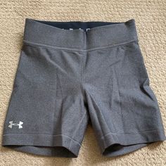 Nwot Never Worn Shorts In Great Condition. Heatgear Line From Under Armor. Flexible Yet Thick Fabric. Size Sm Women’s. Thick Band For Smoothing Effect. Smoke Free Household. Bundle For Discount. Under Armor Grey Shorts Womens, Gray Athleisure Activewear With Built-in Shorts, Gray Compression Bottoms With Built-in Shorts, Gray Sporty Activewear With Built-in Shorts, Gray Biker Shorts With Built-in Shorts For Workout, Gray Compression Athletic Shorts With Built-in Shorts, Gray Stretch Biker Shorts For Training, Gray Athleisure Bottoms With Built-in Shorts, Gray Compression Shorts For Gym