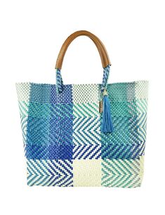 Shop the latest resort luxury handbags. Sustainable designer tote bags for women designed for every lifestyle. Our tote bags are spacious and packed with pockets. Made from recycled plastic materia... Luxury Sustainable, Designer Totes, Basket Design, Sustainable Style, Handmade Bag, Fashion Toys, Resort Style, Blue Lagoon, St Lucia