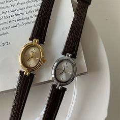 Product information:
 
 Color: Black Ribbon silver frame white surface, black ribbon gold frame white surface, black ribbon gold frame gold surface, coffee with silver frame white surface, coffee with gold frame gold surface
 
 Thickness: 10mm
 
 Applicable people: Female
 
 Style: Fashion


Packing list: 

Women's Quartz Watch x1PC

Product Image: Watch Women's, Gold Watches Women, Female Style, Vintage Inspired Design, Black Ribbon, Silver Frame, Classic Elegance, Quartz Watch, Stainless Steel Case