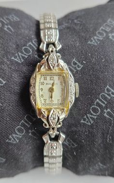 Vintage Bulova 14k White Gold Ladies Wristwatch Diamond Accent Collectible Rare | eBay Vintage Watch Aesthetic, Vintage Bulova Watches, Bulova Watches Women, Vintage Jewelry Ideas, Watch Jewelry, Vintage Jewelry Crafts, Vintage Things, Gold Case, Women Wrist Watch