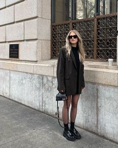 outfit of the day, ootd, trendy fashion, fashion inspo, loafers outfit Black Loafers Outfit, Loafer Outfits, Loafers Outfit, Skandinavian Fashion, Outfit Chic, Paris Outfits, Looks Street Style, Mode Inspo, Looks Chic