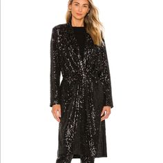 Steve Madden Brand New With Tags Size Xs Shine On In This Show Stopping Sequin Duster. Features Open Front With Interior Tie Closure, Front Slip Pockets, And Side Vents. Pair With A Body Suit And Leather Pants Or Your Favorite Jeans. 95% Polyester, 5% Elastane.