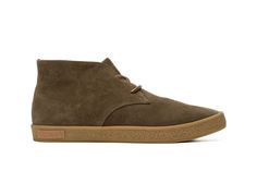 Incredibly versatile, super comfortable. Made with the softest suede, our Sun-tans pair well with everything from jeans to chinos. Desert Palm, Chukka Sneakers, Closet Made, Classic Timeless Style, Mens Slip On Shoes, Suede Chukkas, Brand Campaign, Timeless Classic Style, Men's Casual Shoes