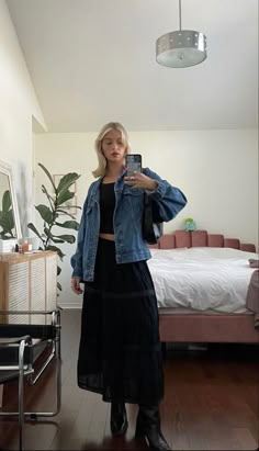 Hayride Outfit, Bridget Brown, Thrifted Aesthetic, Outfit Wide Leg, Cozy Fall Vibes, Campus Outfit, Outfit School, Ny Outfits, Autumn Fits