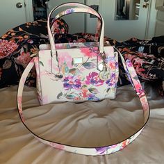 Nwt And Never Used. Still Deciding If I Want To Keep It Or Not. Priced At $118, But Sold Out Everywhere And Only Currently Available At A $150 Price Tag. If You’re Really Interested, Comment Below With An Offer Until I Make Up My Mind. Guess Bags, Price Tag, Kate Spade Top Handle Bag, My Mind, Pink Floral, Diaper Bag, I Want, Satchel, Top Handle Bag