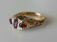 Gorgeous vintage 10K yellow gold high crown filigree shank rubellite tourmaline (?) and diamond ring (size 6). Stamped 10K and Dynasty. Antique Wedding Rings Vintage, Vintage Gold Jewelry, Rubellite Ring, Retro Rings, Fairytale Ring, Victorian Style Rings, Art Jewelry Design, Edwardian Jewelry, Metalsmithing Jewelry