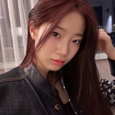 I Am Not Afraid Of Storms, Le Sserafim Kazuha, Dark Red Hair, Blue Flames, Heart Eyes, Hairstyles Haircuts, Kpop Girl Groups, South Korean Girls, New Hair