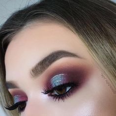 Eye Makeup Guide, Party Makeup Looks, Bridal Eye Makeup, Chic Makeup, Glitter Eye Makeup, Makeup Class, Eye Makeup Steps, Winter Makeup, Glamour Makeup