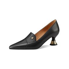 Upgrade your shoe collection with our Chic Embossed Pointed Toe Slip-on Pumps, crafted with high-quality cow leather for a touch of luxury. The pointed toe shape adds sophistication, while the 7cm heel height provides the perfect lift. With a solid pattern and slip-on closure, these versatile pumps are both stylish and convenient. Don't miss out on the opportunity to add a touch of elegance to your wardrobe. Order yours today and experience the perfect blend of style and comfort. Classic Leather Shoes With Pointed Toe And Branded Heel, Luxury Almond Toe Kitten Heels For Work, Luxury Almond Toe Kitten Heels For Office, Luxury Almond Toe Kitten Heels For Workwear, Formal Kitten Heels With Sculpted Heel And Round Toe, Evening Leather Shoes With Pointed Toe, Luxury Closed Toe Kitten Heels For Work, Luxury Closed Toe Kitten Heels For Workwear, Evening Leather Shoes With Reinforced Heel And Almond Toe