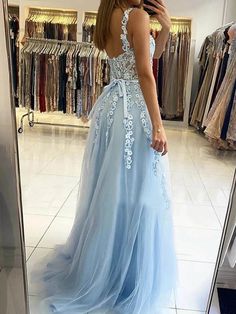 Silueta: una línea
Cintura: Natural
Longitud de la manga: sin mangas
Tela: tul, encaje
Color mostrado: azul claro
Sujetador integrado: sí Baby Blue Lace Prom Dress, Blue Graduation Gown, Prom Dresses With Straps, Light Blue Prom Dresses, Prom Dress Light Blue, Dresses With Straps, Blue Lace Prom Dress, Formal Dresses Graduation, Blue Lace Top