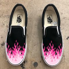 Hot pink, magenta, and light pink flame fire tip Slip On Vans Shoes.﻿ We buy each pair of shoes BRAND NEW. Each pair is made to order, please make sure you put in the correct shoe size before you check out. The ink is permanent and will never come off, fade away, or peel off. Made in the USA. This price includes everything: shoes and artwork. Each pair of shoes is made-to-order and takes 2-3 weeks to ship usually. Because the artwork is custom-made for you, there are no exchanges or returns. Ple Shoe Painting Ideas Vans, Painted Vans Slip On, Diy Vans, Custom Vans Slip On, Flame Shoes, Custom Slip On Vans, Custom Painted Vans, Shoes Artwork, Vans Sneakers Men