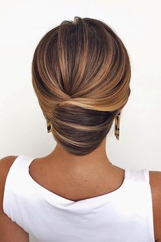 Wedding Hair Up, Mother Of The Bride Hair, Best Wedding Hairstyles, Trendy Hairstyle, Wedding Hair Inspiration, Low Bun, Wedding Hair And Makeup, Great Hair