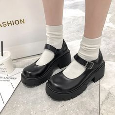 Cosplay Plus Size, Sepatu Platform, Harajuku Shoes, Girls Loafers, Zapatos Mary Jane, Girls High Heels, Dr Shoes, Platform High Heel Shoes, High Heel Platform