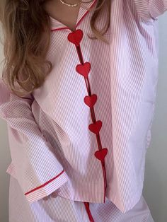 Get ready for a cozy night's sleep with our Girl Love Pajama Set in Pink Stripes. 🌙💤Key Features:💖 Cute and charming pink stripes.👚 Comfortable and stylish pajama top.🌟 Soft and breathable fabric.This adorable pajama set is perfect for lounging around or drifting off to dreamland. The pink stripes add a touch of sweetn Pink Heart Pajamas, Pink Pyjama Set, Wishlist 2024 Ideas, Cute Night Gowns, Pyjamas Aesthetic Winter, Classy Pajamas, Cute Matching Pjs, Cute Christmas Pjs, Sewing Pajamas