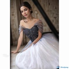 Orcajump - Elegant Evening Gown for Formal Events - Concert-style Long Maxi Dress Elegant Tulle Dress For Dance, Concert Style, Elegant Evening Gown, Formal Evening Gown, Princess Sleeves, Concert Fashion, Princess Skirt, Sleeveless Skirt, Evening Gowns Elegant