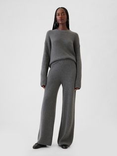 Supersoft cotton-blend, shaker-stitch sweater pants.  Elasticized waist.  Fit: Slim.  A semi-fitted silhouette that fits close to the body at the waist and hip, with a slight ease through the thigh.  Wide leg.  Models wearing Gap