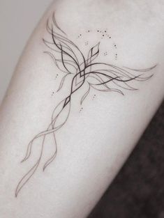 Phoenix Women Tattoo Ideas Inspirational | Beautiful and elegant Phoenix Tattoo | Tattoo Ideas small Women Tattoo Ideas, 2023 Tattoo, Pola Tato, Tattoo Ideas Small, Creative Tattoo, Spine Tattoos For Women