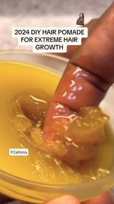 Grow Afro Hair Fast, Growing Afro Hair, Diy Hair Pomade, Diy Hair Growth Spray, Hair Growth Grease, Herbs For Hair Growth, How To Make You, Black Hair Growth