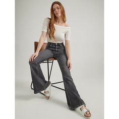 "(Previously known as Vintage Modern High Rise Flare Jean) With enough extra flare-legged fabric to dress an entire decade, our High Rise Flare Jean isn't just a '70s throwback; it's the real deal. Rekindled from patterns in our archives, this high rise creates a beautifully trimmed waistline, followed by a snug-yet-comfortable fit in the seat and thighs and a 33"" inseam length. With a wash inspired by a pair of archived bell bottoms, these look like they walked right outta Woodstock." 99% Cott Woodstock 99, Mens Straight Jeans, Denim Shorts Women, Women Denim Jeans, Vintage Shorts, Vintage Modern, New Wardrobe, Vintage Jeans, White Denim