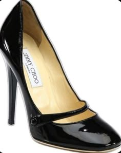 Jimmy Choos, Shoes Heels Classy, Fancy Shoes, Girly Shoes, Aesthetic Shoes, Swag Shoes, Fabulous Shoes, Patent Leather Pumps, Jimmy Choo Shoes