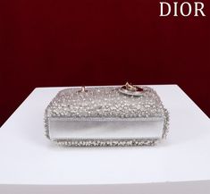 Peta - Dir Bags - 160 A+ Excellent Quality; Contact us if you've any questions in your mind. Dior Bag, Evening Bags, Mini Bag, Luxury Bags, Contact Us, Fashion Bags, Clutch Bag, Paper Bag, Fendi