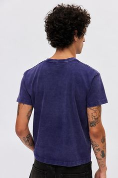 The essential Bonfire tee by UO’s own BDG label. Washed cotton t-shirt in a boxy silhouette with a cropped hem. Short sleeve style and fitted with a ribbed crew neck. Urban Outfitters exclusive. Features Casual Bonfire tee from BDG Boxy fit silhouette with a cropped hem Short sleeve style t-shirt UO exclusive Content + Care 100% Cotton Machine wash cold with like colors This item has been overdyed and may transfer dye. We recommend that you wash this item separately a few times before wearing. I Washed Blue Cotton T-shirt With Relaxed Fit, Washed Blue Relaxed Fit Graphic Tee, Short Sleeve Washed Blue Top, Washed Blue Cotton Crew Neck T-shirt, Washed Blue Cotton Crew Neck Top, Basic Washed Blue Cotton Tops, Washed Blue Relaxed Fit Short Sleeve Tops, Casual Washed Blue Relaxed Fit T-shirt, Washed Blue Cotton T-shirt For Streetwear