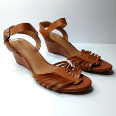 Susina Terra Brown Leather Wedge Sandals Nwot Adjustable Ankle Straps Women's Size 9.5 Please Feel Free To Make An Offer Bundle 2 Or More Items And Save More!! Wedge Sandals With Buckle Closure, Leather Wedge Sandals With Ankle Strap For Vacation, Vacation Wedge Sandals With Heel Strap Medium Width, Vacation Wedge Sandals With Heel Strap, Medium Width Wedge Sandals With Heel Strap For Vacation, Spring Low Heel Wedge Sandals With Buckle, Casual Low Heel Wedge Sandals With Heel Strap, Casual Low Heel Wedge Sandals With Buckle Closure, Casual Low Heel Wedge Sandals With Buckle