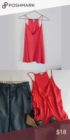 V-neck camisole V-neck camisole in red. Size XS. H&M. In perfect condition, no flaws. New. Bundle for discount. H&M Tops Camisoles Camisole Top, H&m, V Neck, Tank Tops, Best Deals, Fashion Design, Red, Women's Top, Closet