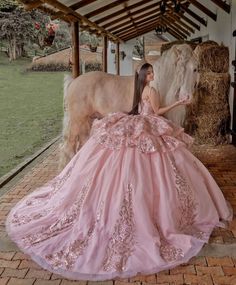 Quinceañera Dresses Pink, Pink Western Quinceanera, Vaquera Quinceanera Dress, Dusty Pink Quinceanera Dresses, Pink Charro Quinceanera Theme, Pink And White Quinceanera Dresses, Aurora Themed Quinceanera, Xv Dresses Pink, Charro Dresses Quinceanera