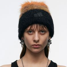 Colour: Orange and Black GradientSize: One sizeMaterial: 100% NylonCraftsmanship: KnittedCollection: Power Flower Beanie Fashion, Face Jewellery, Beanie Style, Colour Orange, Lip Ring, Star Tattoos, Body Chain Jewelry, Dragon Tattoo, Black Label