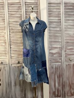 Upcycled dress in women's jeans size M unique pieces Country look dress can be worn both in summer and winter made in Quebec Canada by Lilisoleil Measure Bust 36inches Size 32 inches Hips 38 inches Length 39.5 inches Denim Blue Patchwork Knee-length Dress, Knee-length Denim Blue Patchwork Dress, Casual Denim Patchwork Dress, Fitted Denim Blue Bohemian Dress, Bohemian Fitted Medium Wash Denim Dress, Fitted Bohemian Medium Wash Denim Dress, Knee-length Patchwork Denim Dress, Summer Patchwork Medium Wash Denim Dress, Summer Patchwork Dark Wash Dresses