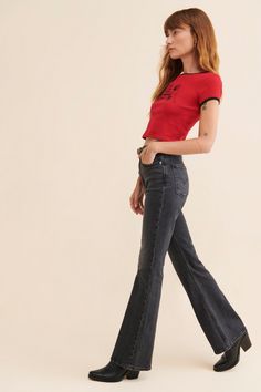 Rent 70's High Rise Flare Jeans from Nuuly. Pick 6 items for $98/month. Free shipping + returns. 70s Flare Jeans Outfit, Black Flare Jeans Outfit, 70s Trousers, 70s Flare Jeans, Flare Jeans High Waisted, 1970s Jeans, Flare Jeans Outfit, Wide Leg Jeans Outfit, Black Flare Jeans