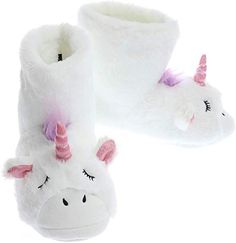 These unicorn slippers shaped like boots are perfect to protect you from the cold, its plush look will comfort your feet and heart during your winter evenings that you will spend warm and cuddly wrapped in your clothes! The material provides a wonderful feeling of softness Fits perfectly with a onesie Indoor use only!⚠️ Available in several sizes We advise you to take your usual size Plush Slippers With Round Toe And Plush Lining, Cozy Soft Booties With Round Toe, Cute Winter Slippers With Plush Lining, Indoor Winter Booties With Round Toe, Winter Round Toe Booties, Comfortable White Winter Booties, Warm White Winter Booties, Woman Slippers, Plush Shoes