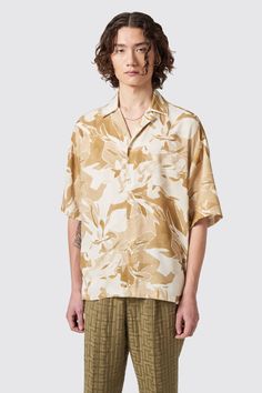 vitrail-oversized-brown-abstract-shirt Print Shirts For Men, Abstract Shirt, Abstract Floral Print, Floral Print Shirt, Full Look, Casual Design, Summer Staples, Linen Trousers, Corduroy Jacket