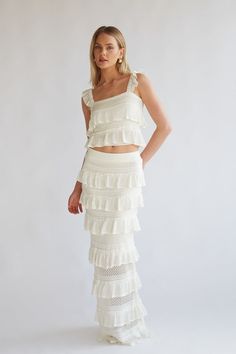 off white crochet knit tiered ruffle sleeveless crop top and maxi skirt set | unique coachella outfits Senior Spring Break Outfits, Crochet Baby Skirt, Skirt And Top Sets, Dresses Fits, White Skirt Set, Black Graduation Dress, Acl Festival, Knit Skirt Pattern, Crochet Skirt Pattern