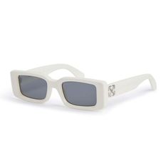 Elevate Your Style With The Off-White Arthur Oeri127s24pla0010107 White Rectangular Sunglasses By Tom Ford. Unisex, Full Rim Design For A Luxurious Look. Luxury White Sunglasses, Beach Episode, White Rims, Rim Design, White Sunglasses, White Accessories, Body Stickers, Rectangular Sunglasses, Setting Powder