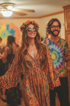 25 1960's Party Outfit Ideas (for a 60s themed party) - Natural Selection London The 70s Aesthetic Fashion, 60s Woodstock Fashion, Peace Out 20s Party, Woodstock Outfit 1969, Dress Up Party Ideas Costumes, Homemade Hippie Costume Diy, Hippie Style Karneval, 60s Costume Ideas For Women, Abba Costume Ideas