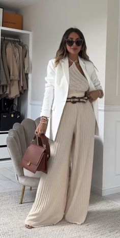 Colorfull Style, Work Outfit Office, Neutral Outfits, Neutral Outfit, Casual Chic Outfit, Fashion Wear, Minimal Fashion, Moda Fashion